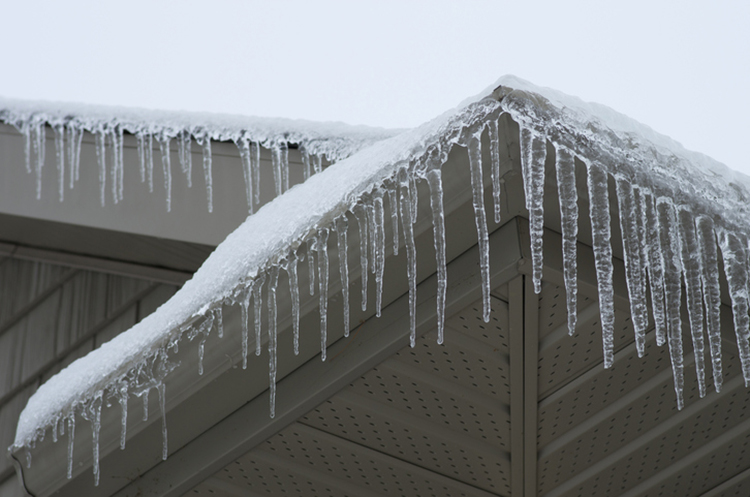 roof with icicles